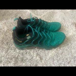 Nike Air Vapormax Plus Shoes